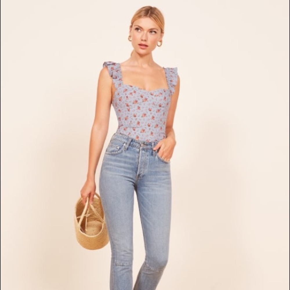 Reformation Elena top in Petunia